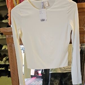 H&M Cream Long-Sleeve Crewneck Top
